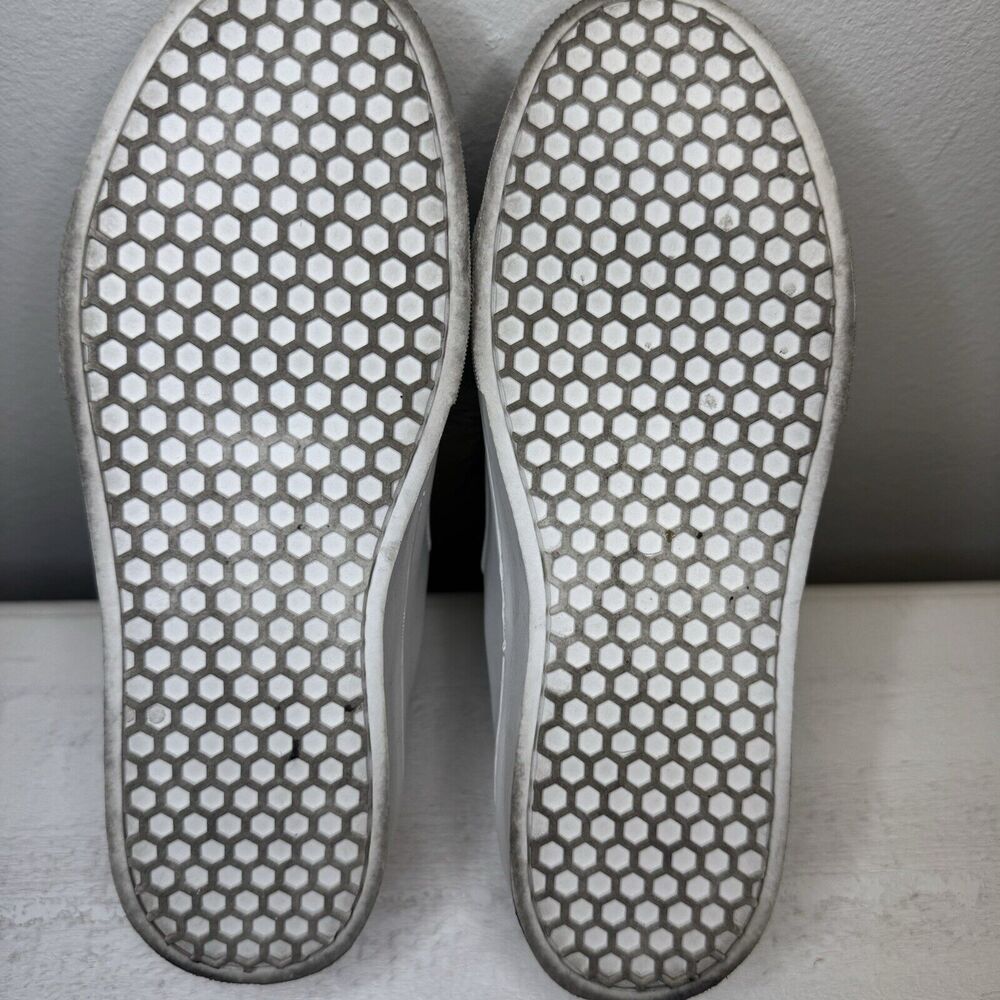 Sam Edelman Leya White Sneakers Shoes Faux Fur Pom Pom Size 6 - Picture 9 of 10